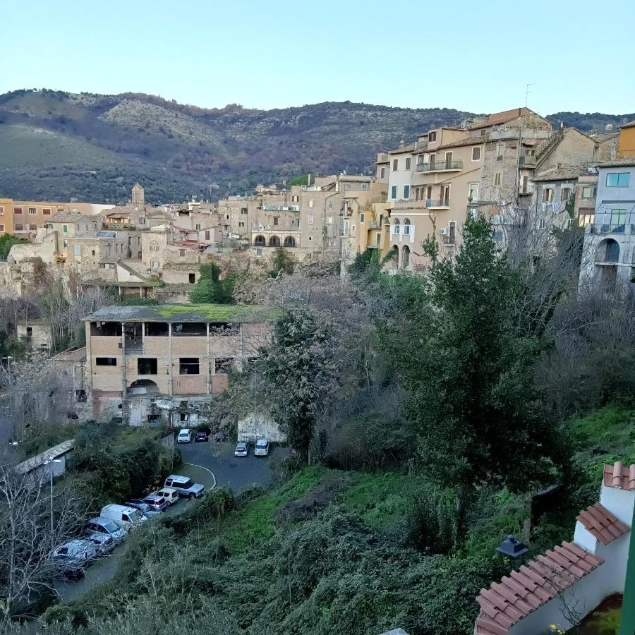 チボリSemplicemente Casa, Via S Valerio 42アパートメント エクステリア 写真